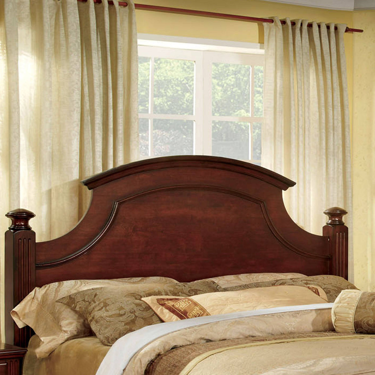 Cherry Four Poster Bed California King C398748