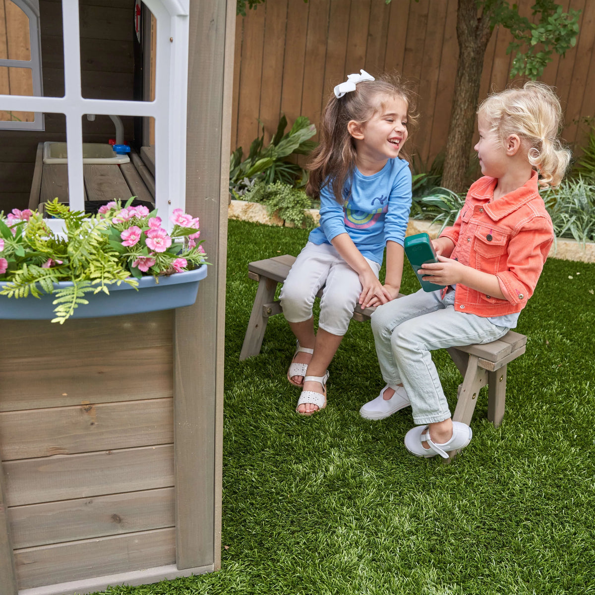 Wooden Outdoor Playhouse with Kitchen B672