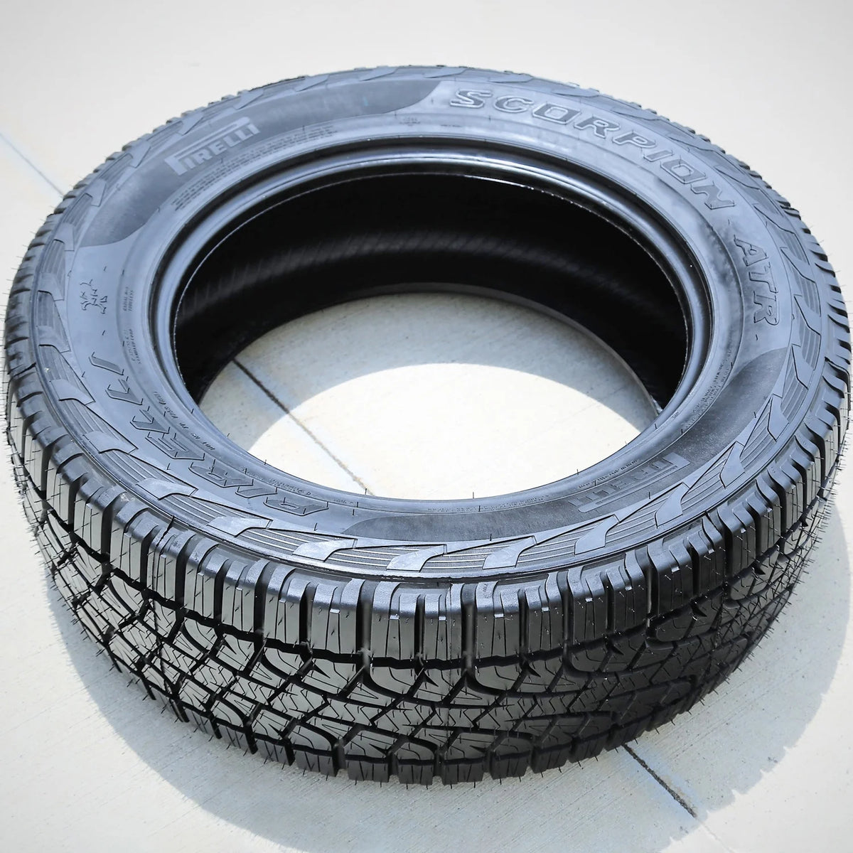 235/75R15 105T All Terrain Tire H881252