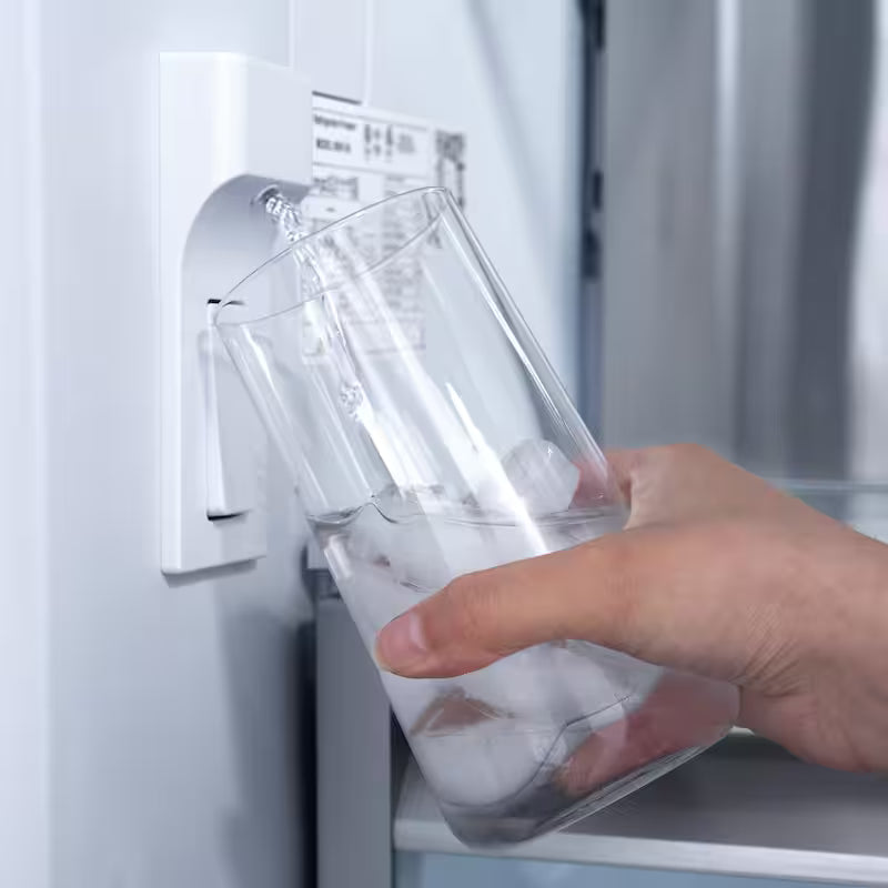 30 in. Bottom Freezer Refrigerator with Ice and Water Dispenser B822
