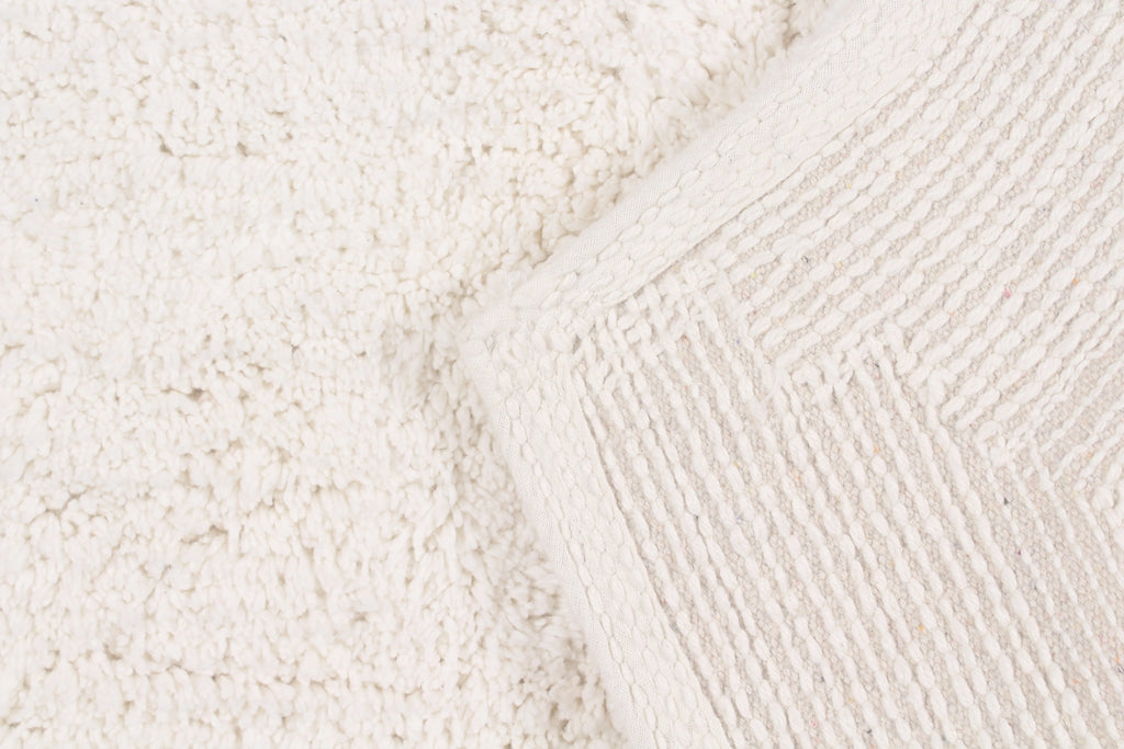 100% Cotton Tufted Bath Rug, 30" Round, Ivory C107