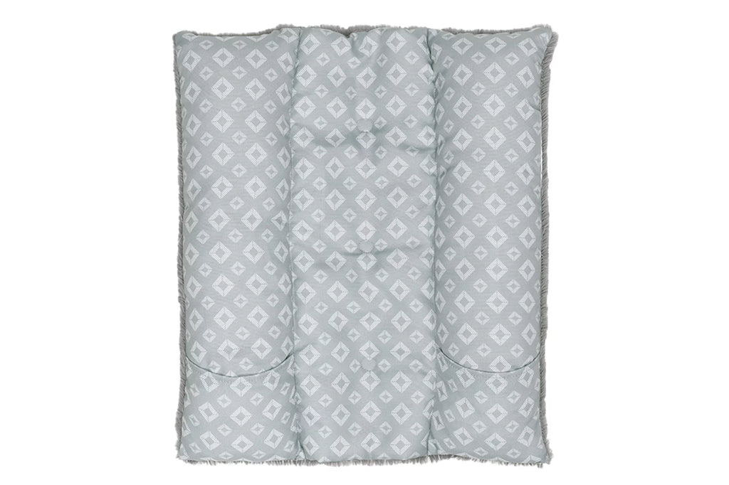 Plush Faux Fur Diamond Print Pet Bed Q984