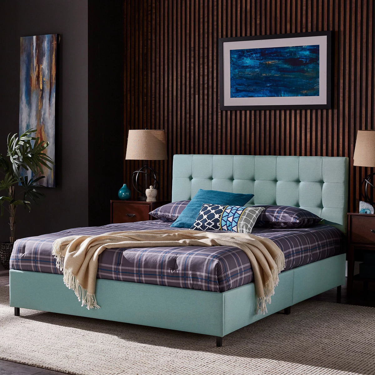 Blue Linen Tufted Queen Platform Bed B876177
