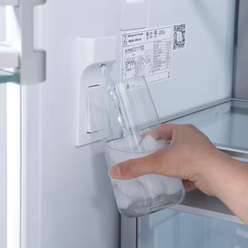 30 in. Bottom Freezer Refrigerator with Ice and Water Dispenser B822