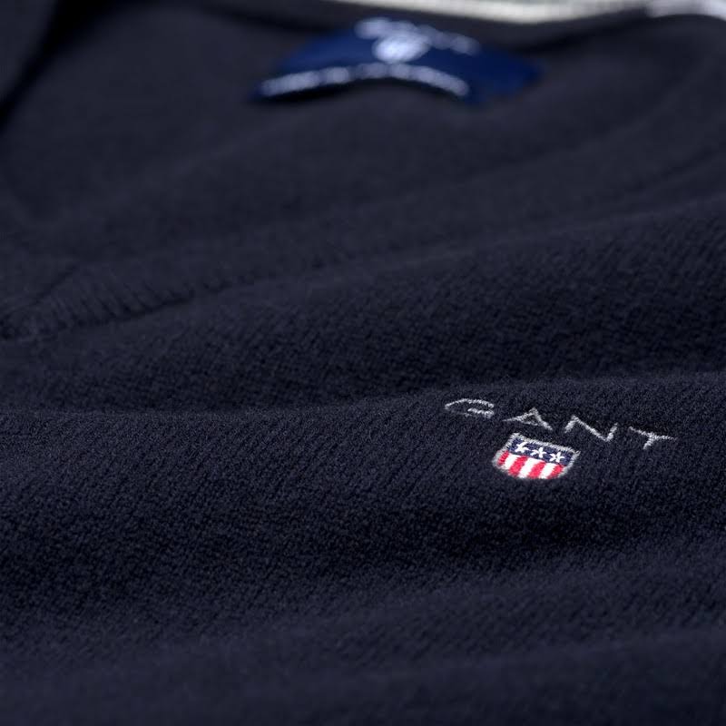 Lambswool V-Neck Cardigans O832907