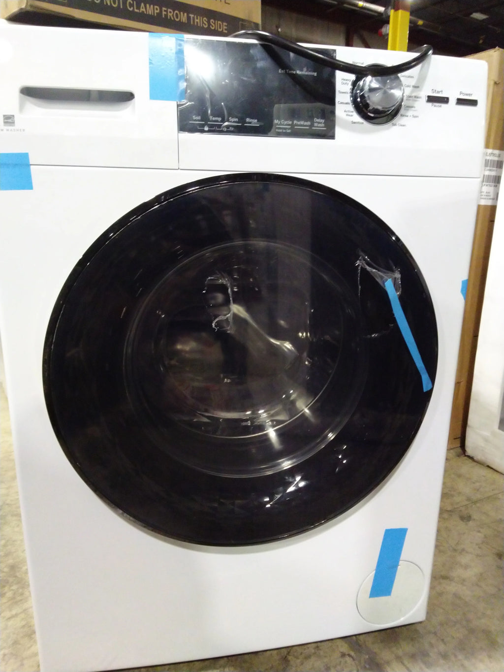 24 In. 2.8 Cu. Ft. White Front Load Washer with Steam W413831