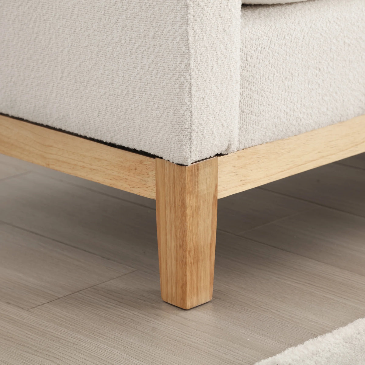 Ivory Upholstered Bench with Wood Legs O712973