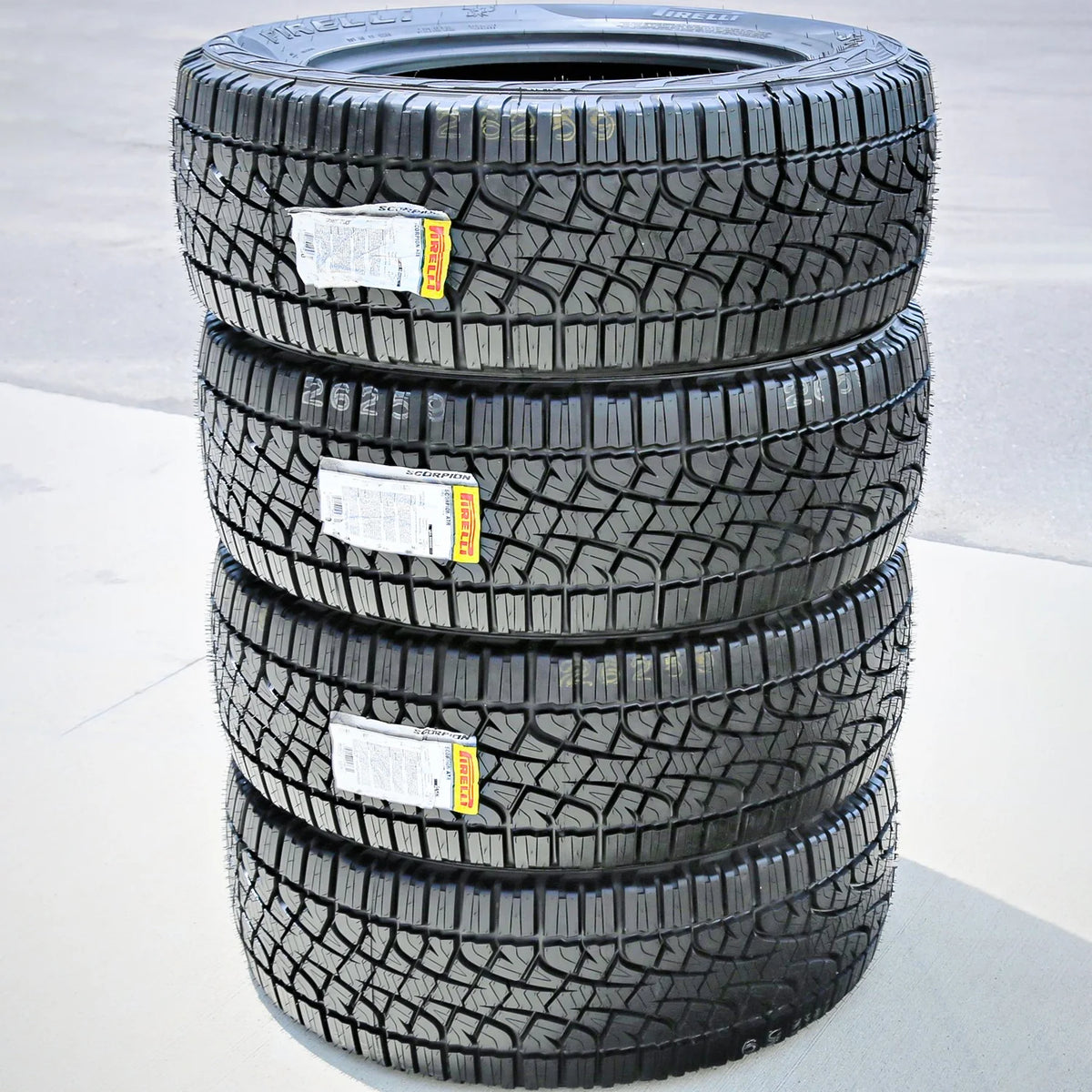 235/75R15 105T All Terrain Tire H881252